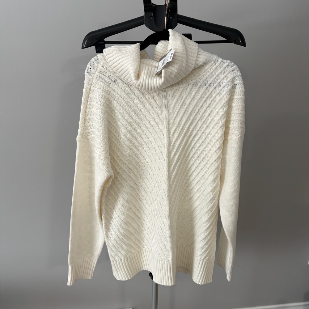 Elegant Cream Women's Sweater - Picture 2 of 3